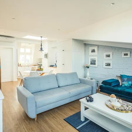 Sky And Sea By Renters Prestige 소포트