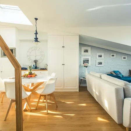Apartment Sky And Sea By Renters Prestige *