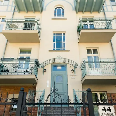 Sky And Sea By Renters Prestige 아파트 *