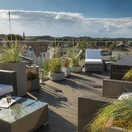 Sky And Sea By Renters Prestige * Sopot