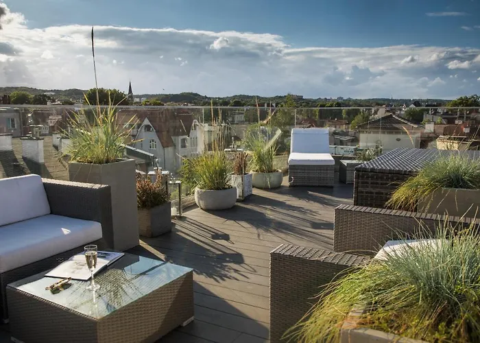 Sky And Sea By Renters Prestige * Sopot